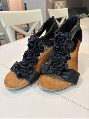 Patrizia Black Floral Rosette T-Strap Sandals